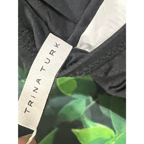 NWT Trina Turk Women's Plunge Wrap Front One Piece Swimsuit - Black Size 6 - Picture 4 of 8